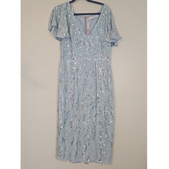 Mac Duggal Sequined V-Neck Flutter Sleeve Tea-Length Dress - Picture 2 of 7